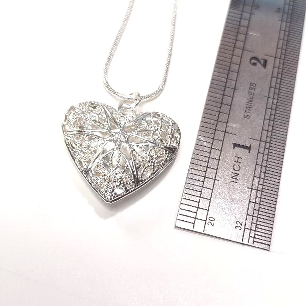 925 Silver Necklace Heart Locket Star Lattice Pattern Valentines Birthday Gift - Picture 7 of 8